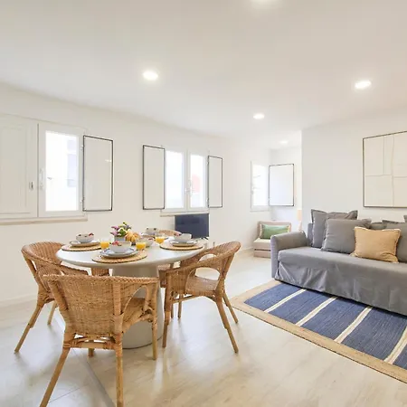 Villa & With Ac, By Timecooler Setúbal