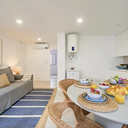 & With Ac, By Timecooler Villa Setúbal